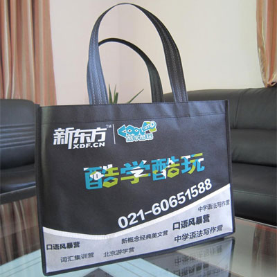 棉麻（má）布袋與無紡布（bù）環（huán）保袋對（duì）比有哪些優點_無紡布環（huán）保袋
